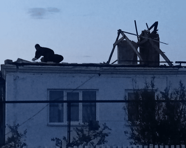 В Ульяновской области ураган снёс крыши домов, повредил газопровод и порвал провода
