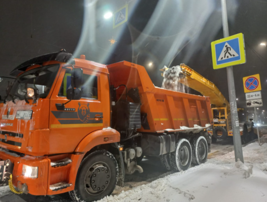С улиц Ульяновска вывезли 242 самосвала снега