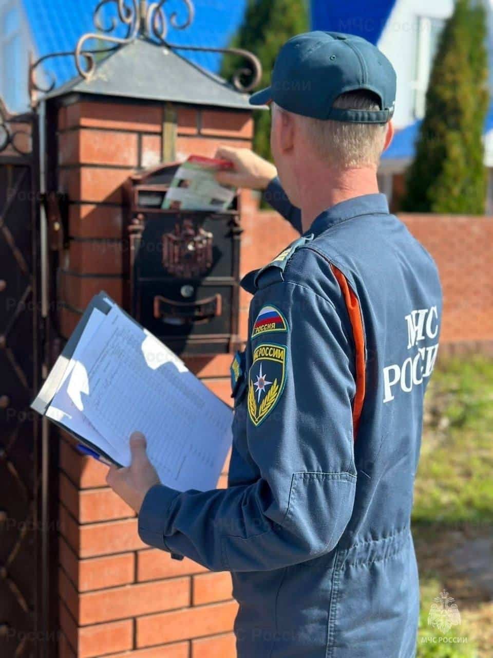 Пожарные Ульяновска напомнили жителям поселков о противопожарной безопасности