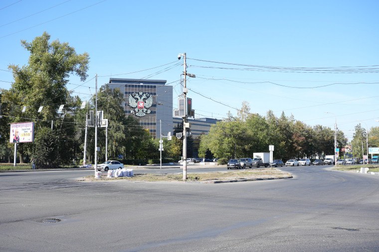 На самом оживлённом перекрёстке Ульяновска повышают безопасность дорожного движения