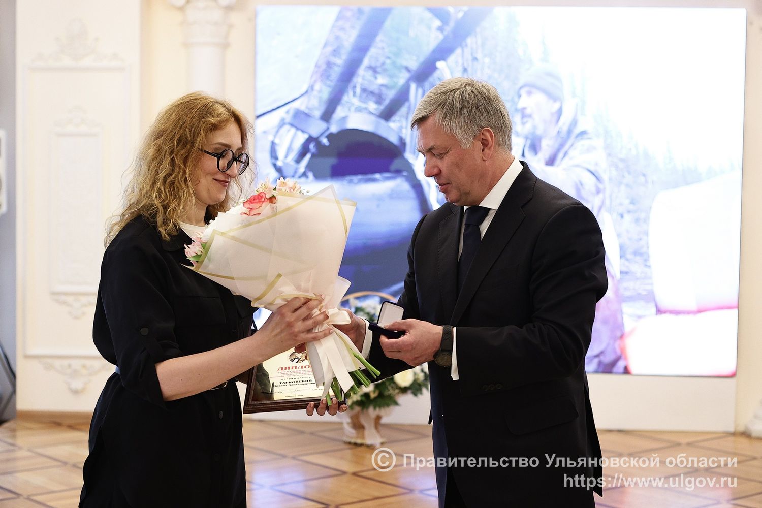 Алексей Русских поздравил лауреатов премии Гончарова в Ульяновске
