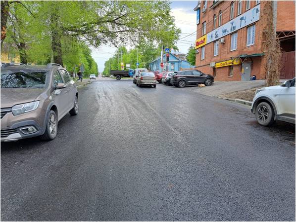 В Ульяновске обновили асфальт на улице Ленина