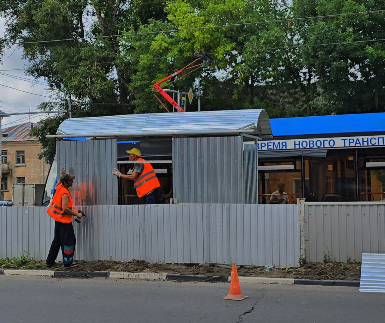 В Ульяновске восстановили остановку, пострадавшую в ДТП