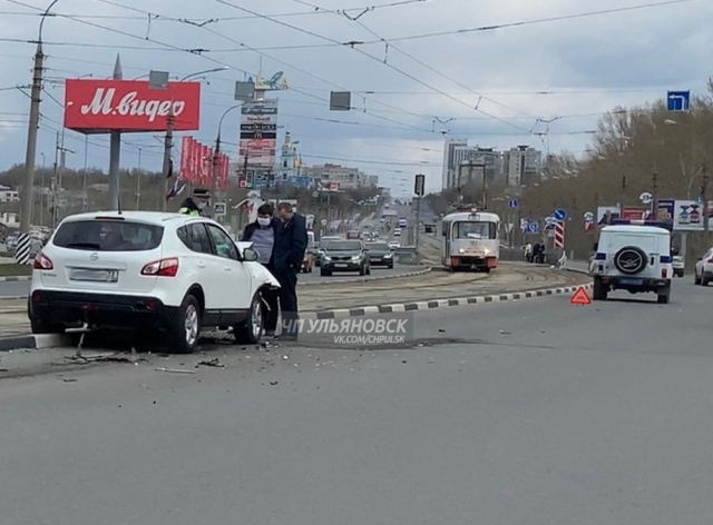 В Ульяновске произошло ДТП с участием полицейского УАЗа