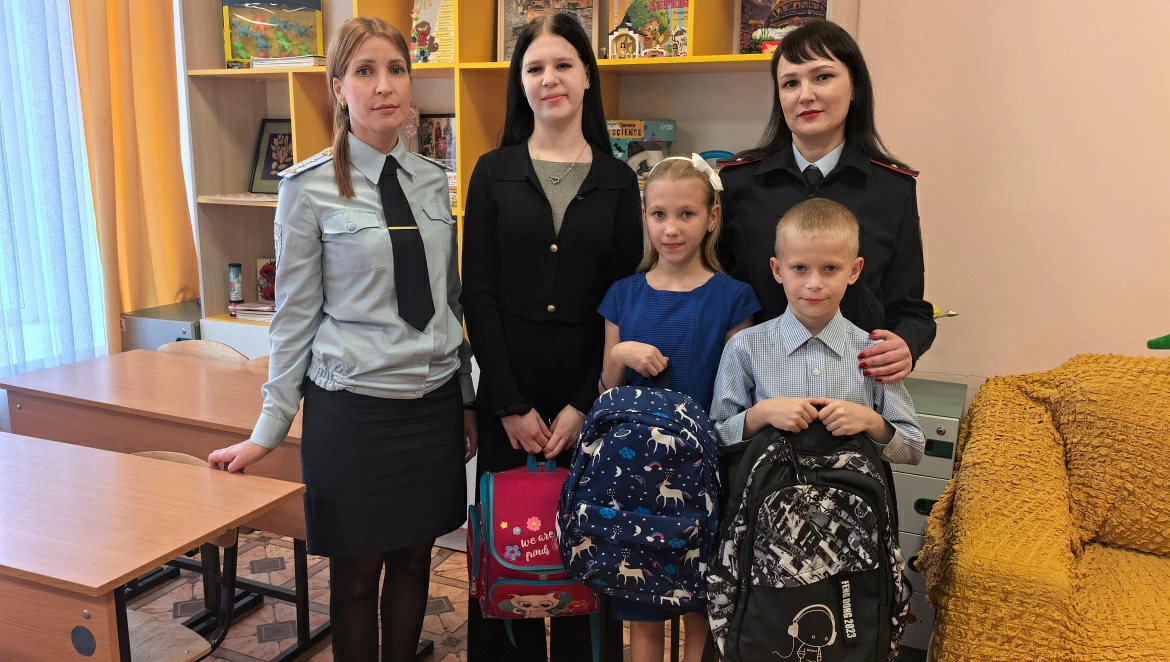 Полицейские помогли ульяновской семье с 3 детьми