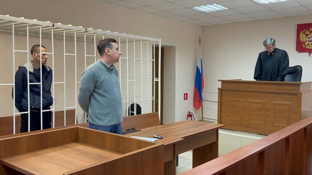 Почти 10 лет строго режима получил ульяновец, пытавшийся убить женщину и 2 детей