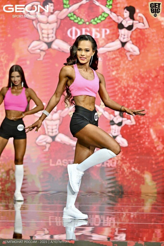 2 место заняла сотрудница МЧС из Ульяновска на чемпионате России по бодибилдингу