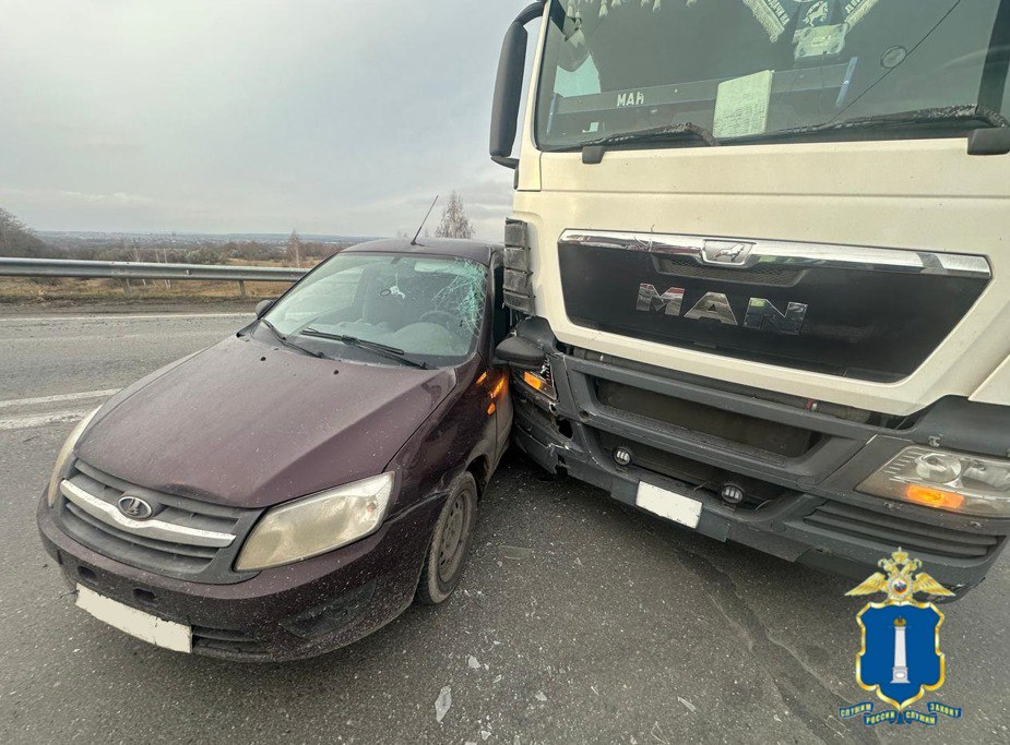 24-летний ульяновец врезался в грузовик