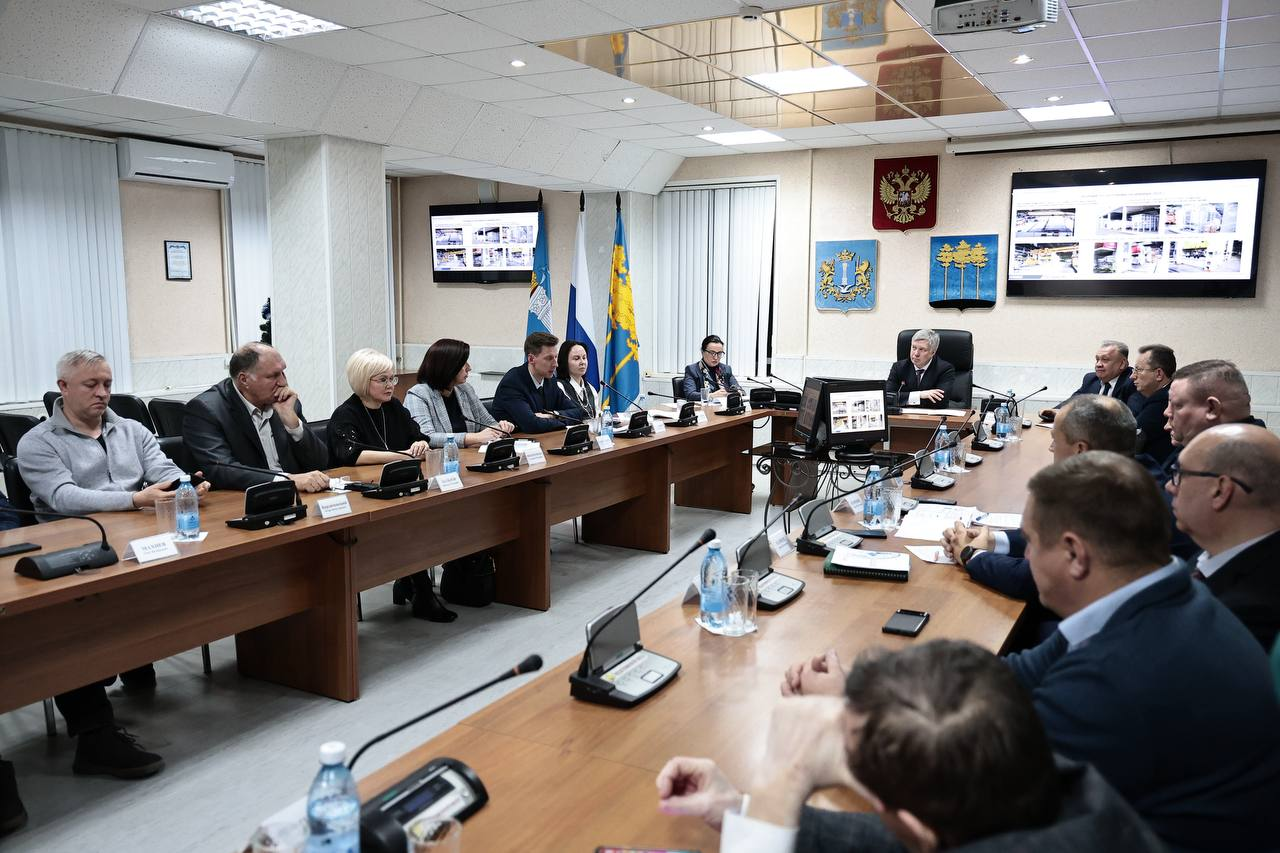 Переселение, дороги, заводы: Алексей Русских проинспектировал Ульяновскую область