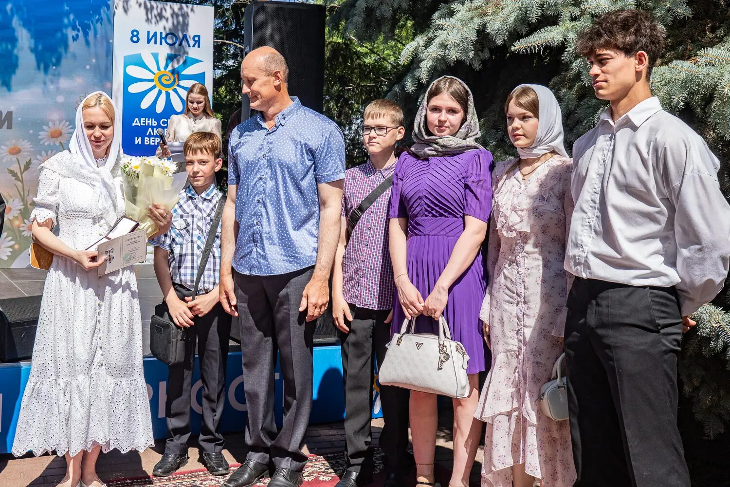 В Ульяновске наградили многодетных мам