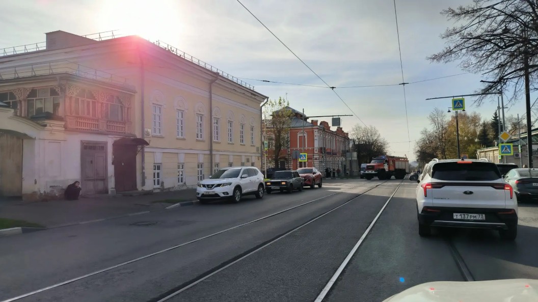 В Ульяновске горит гостиница Барселона
